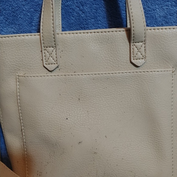 Medium Tan Shoulder Bag - Picture 3 of 5